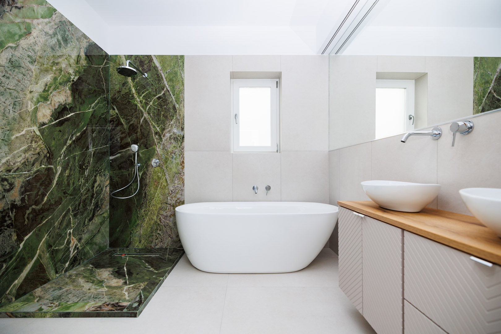 Duplex interior__0571